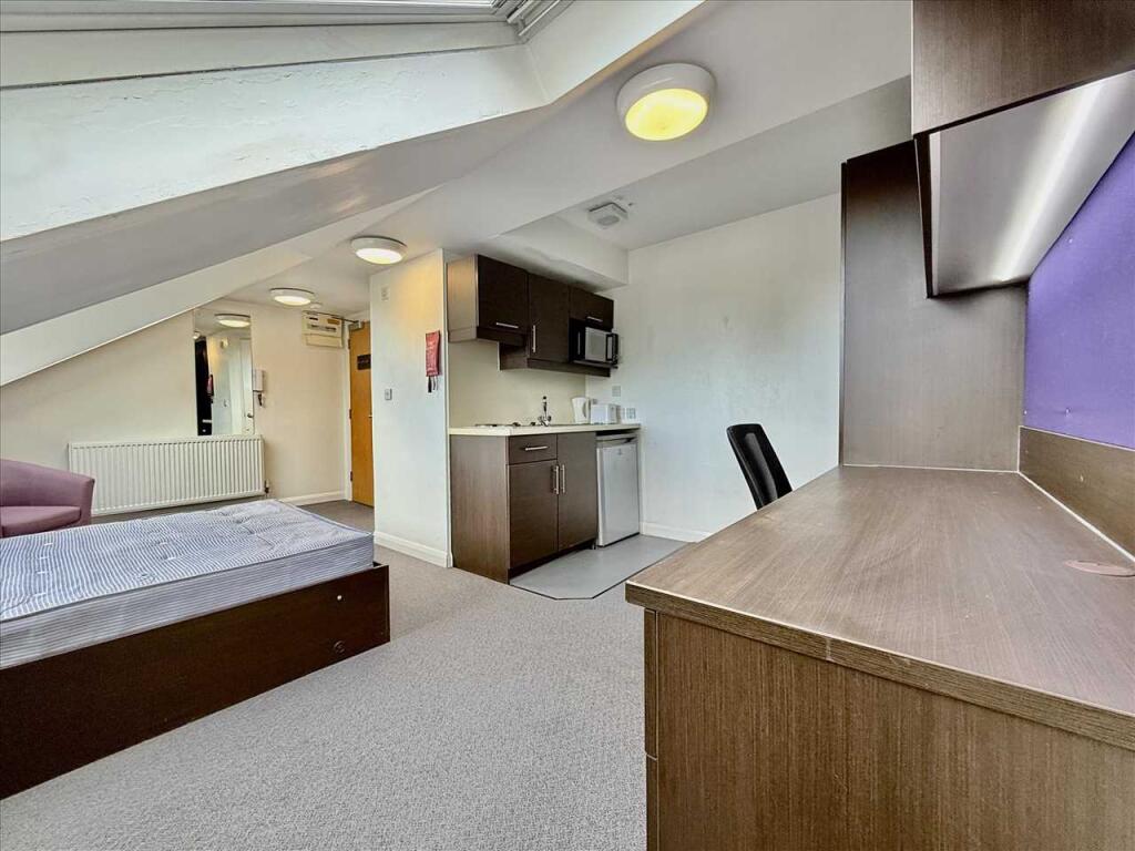 0 bed Studio for rent in Plymouth. From Purple Letting - Plymouth