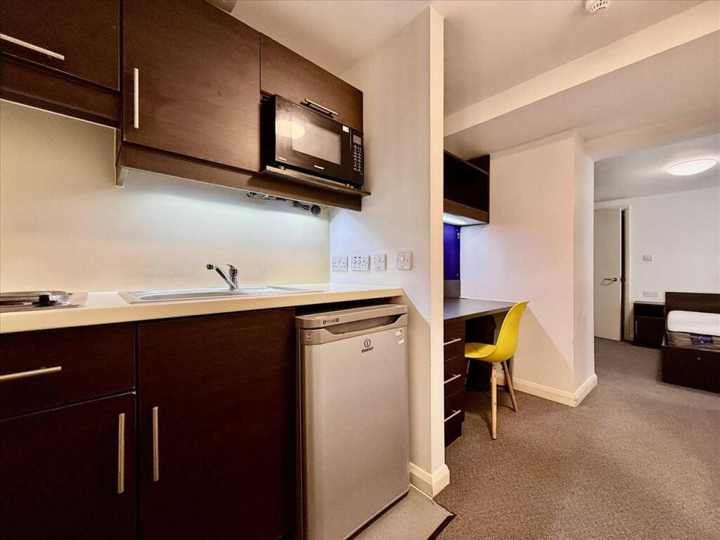 0 bed Studio for rent in Plymouth. From Purple Letting - Plymouth