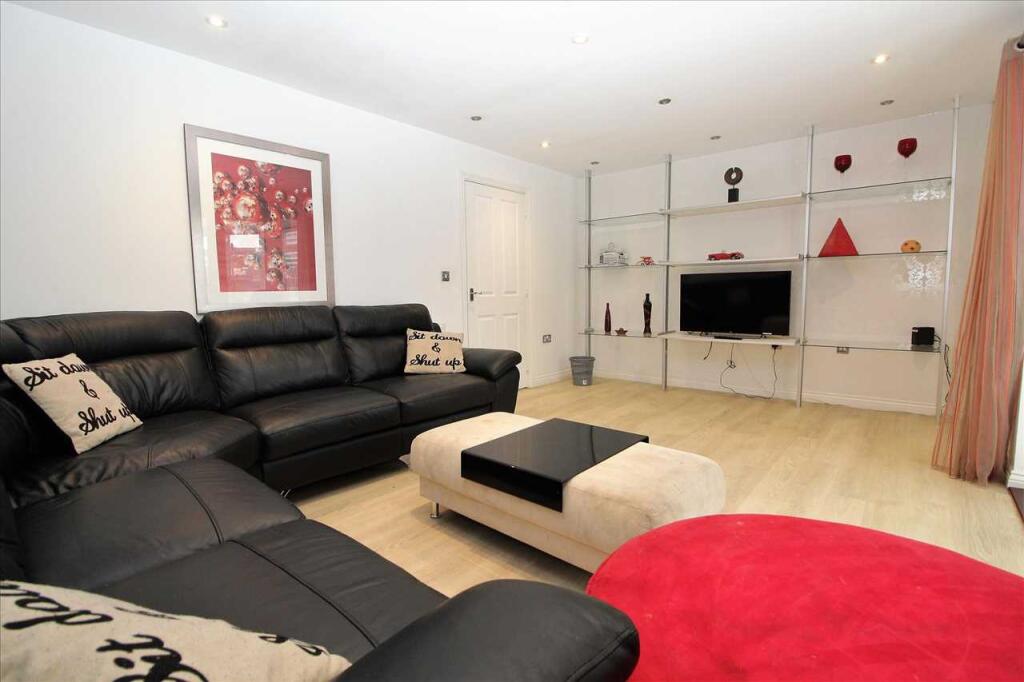 4 bed House Share for rent in Plymouth. From Purple Letting - Plymouth