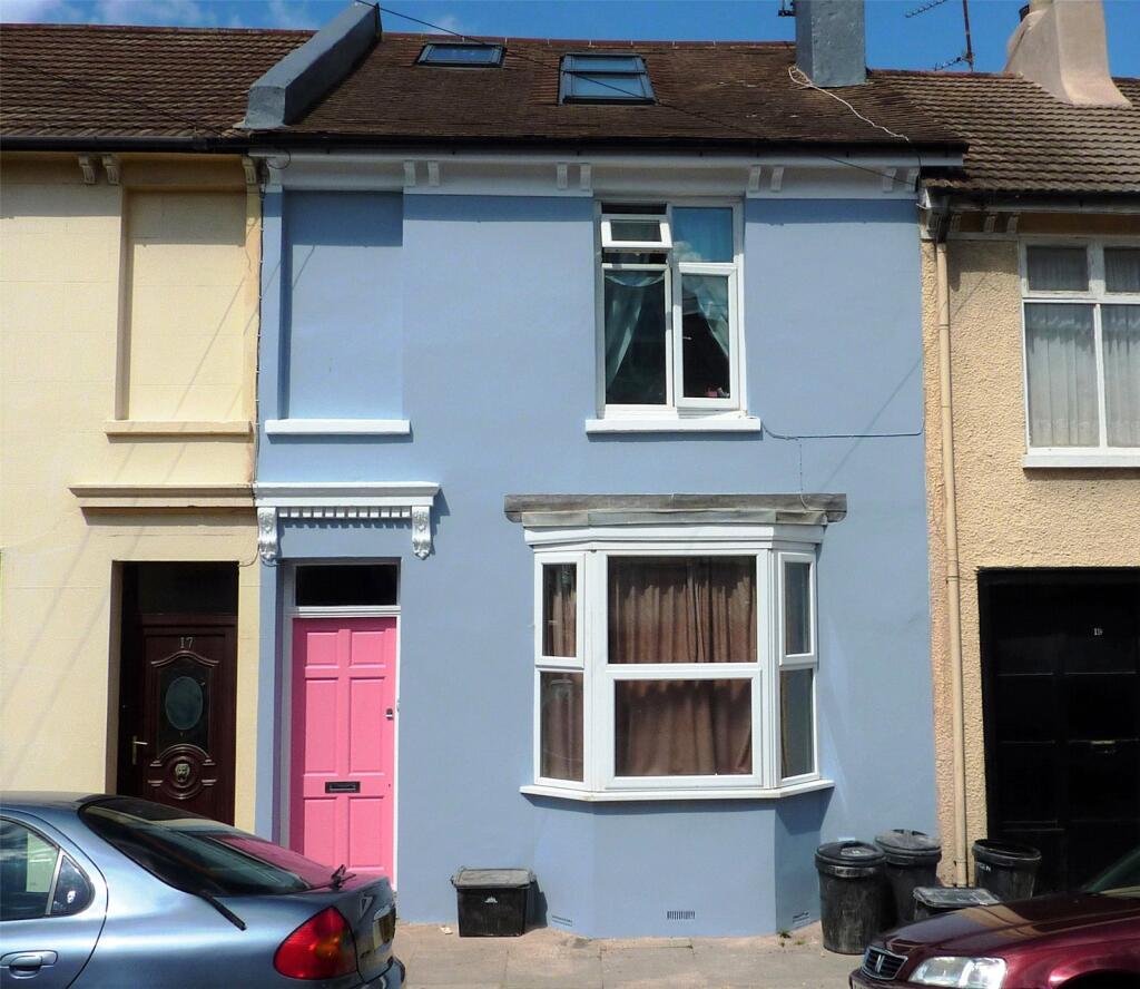6 bed Mid Terraced House for rent in Ovingdean. From Q Estate Agents - Brighton