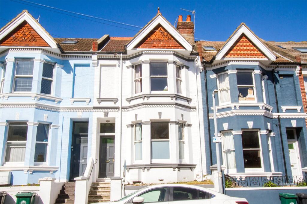 5 bed Mid Terraced House for rent in Brighton and Hove. From Q Estate Agents - Brighton 5 bed Mid Terraced House for rent in Brighton and Hove. From Q Estate Agents - Brighton