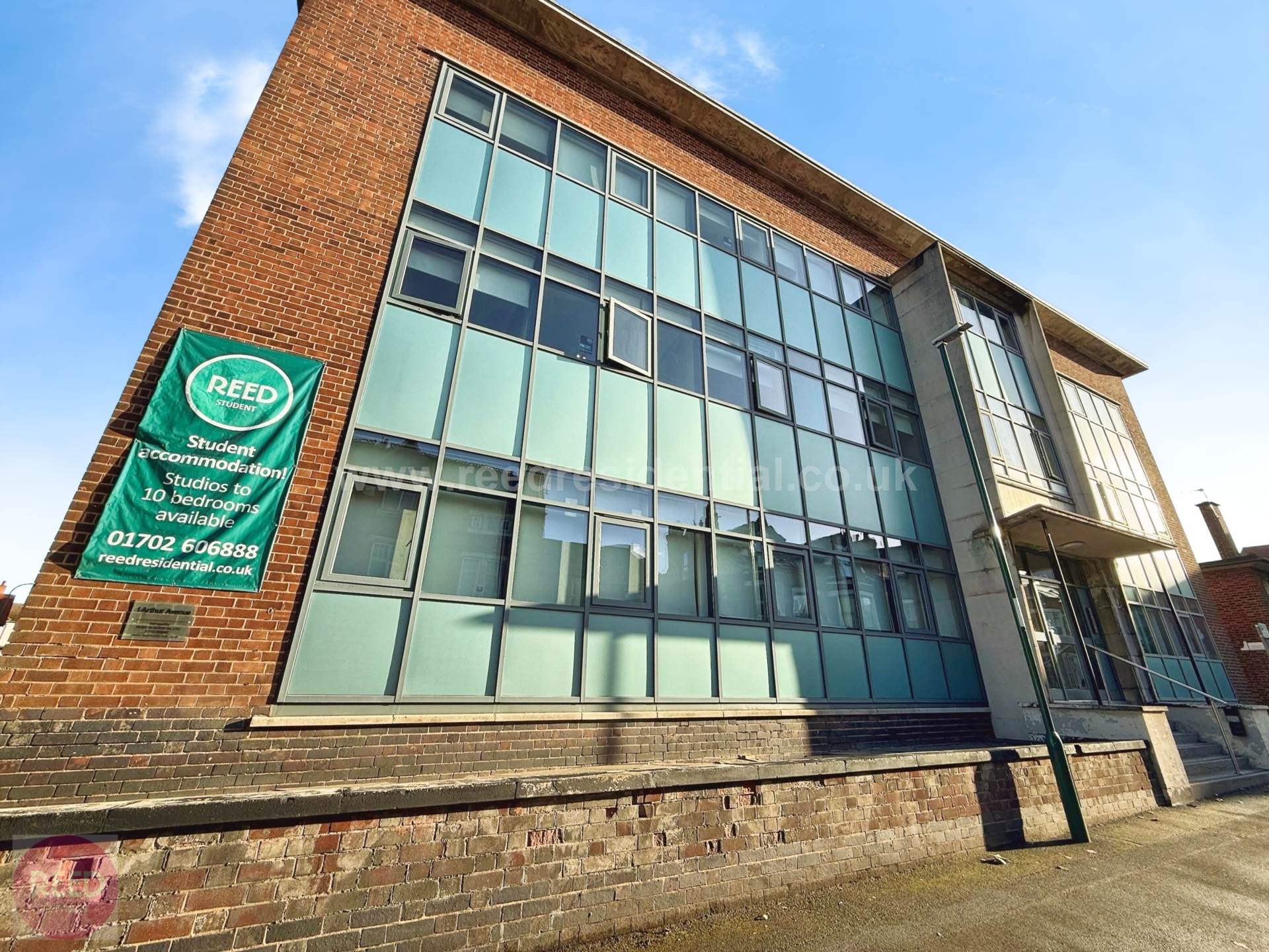 4 bed Apartment for rent in Nottingham. From Reed Residential - Westcliff on Sea