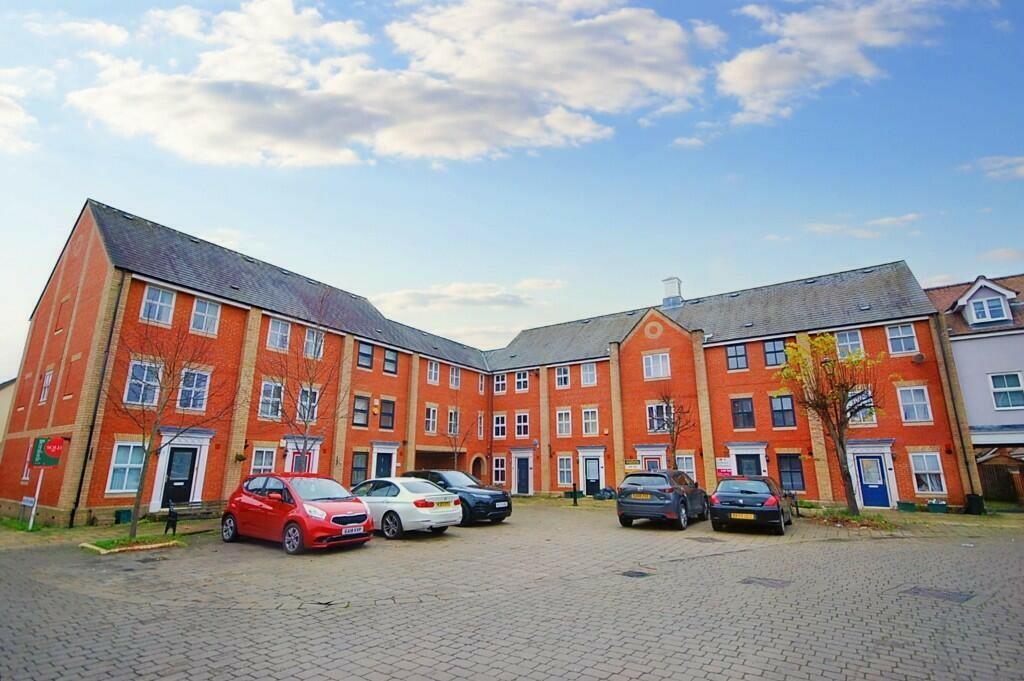 4 bed Semi Detached for rent in Berechurch. From Saxons Estate Agents - Colchester