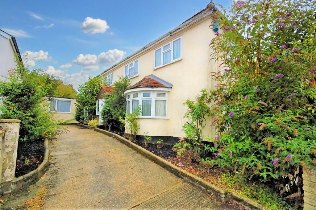 3 bed Detached for rent in Colchester. From Saxons Estate Agents - Colchester
