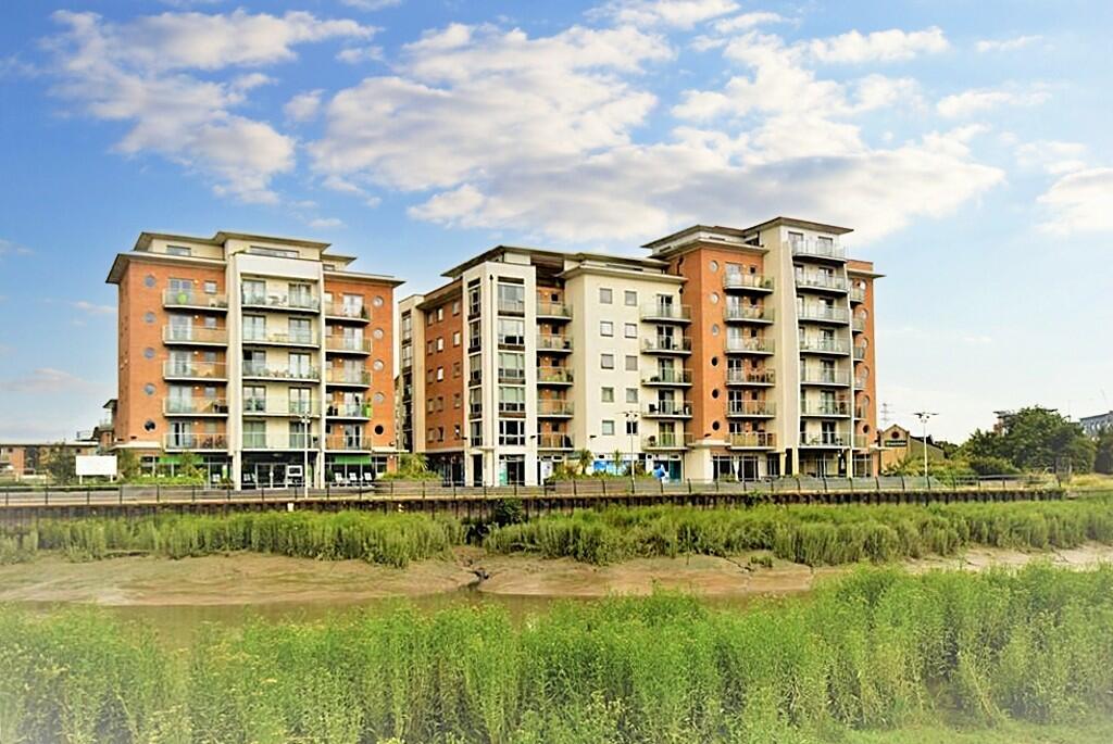 2 bed 1st Floor Flat for rent in Berechurch. From Saxons Estate Agents - Colchester