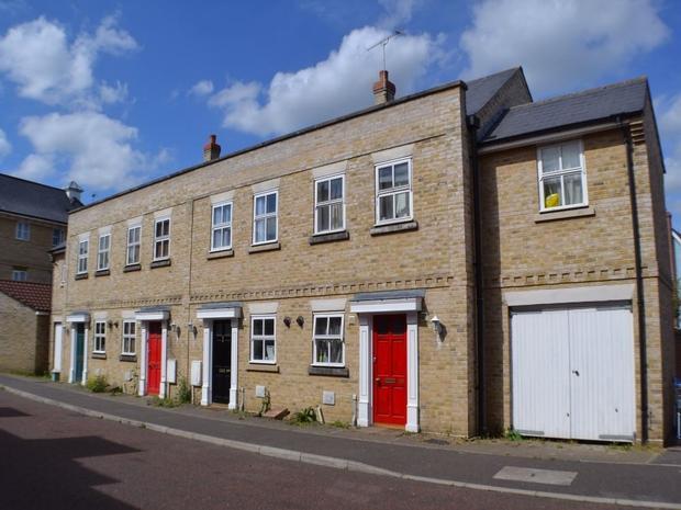 5 bed Semi Detached for rent in Colchester. From Saxons Estate Agents - Colchester