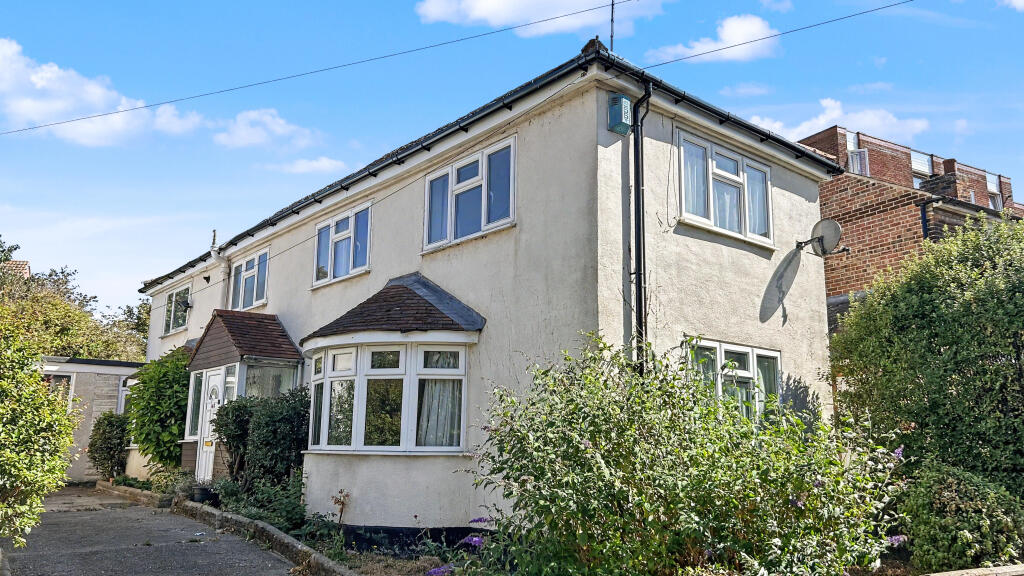 3 bed Detached for rent in Colchester. From Saxons Estate Agents - Colchester
