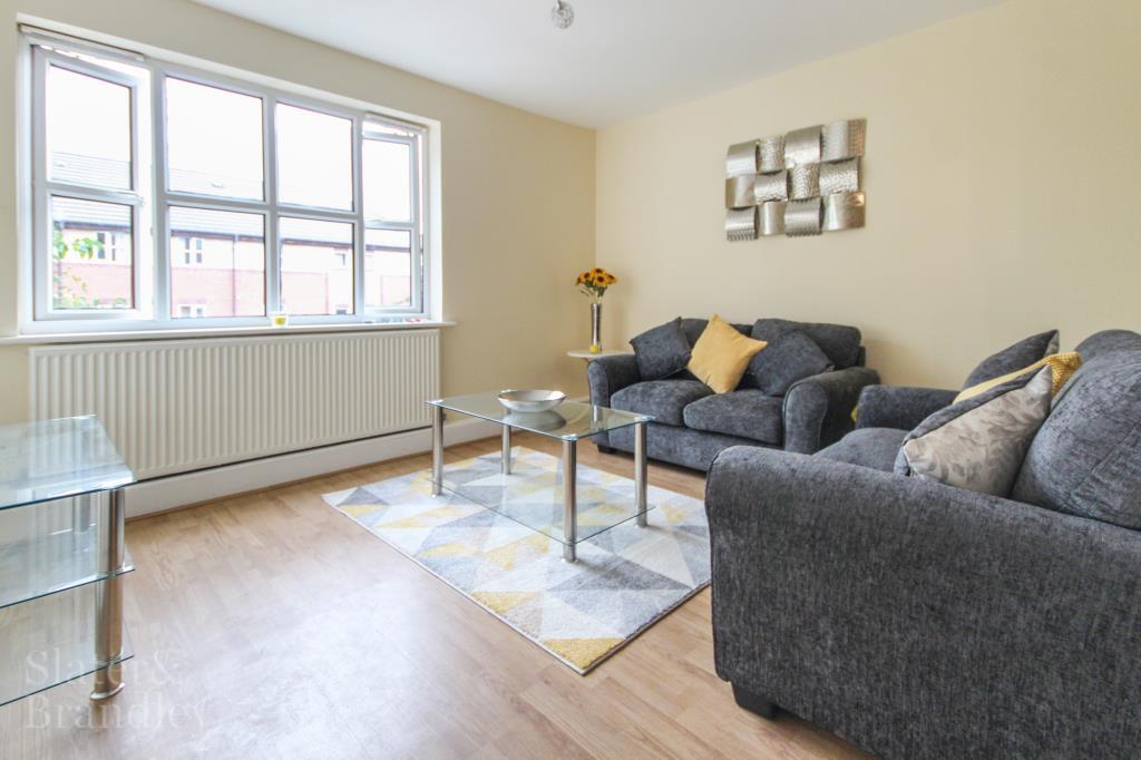 4 bed 1st Floor Flat for rent in Nottingham. From Slater and Brandley - Nottingham 4 bed 1st Floor Flat for rent in Nottingham. From Slater and Brandley - Nottingham