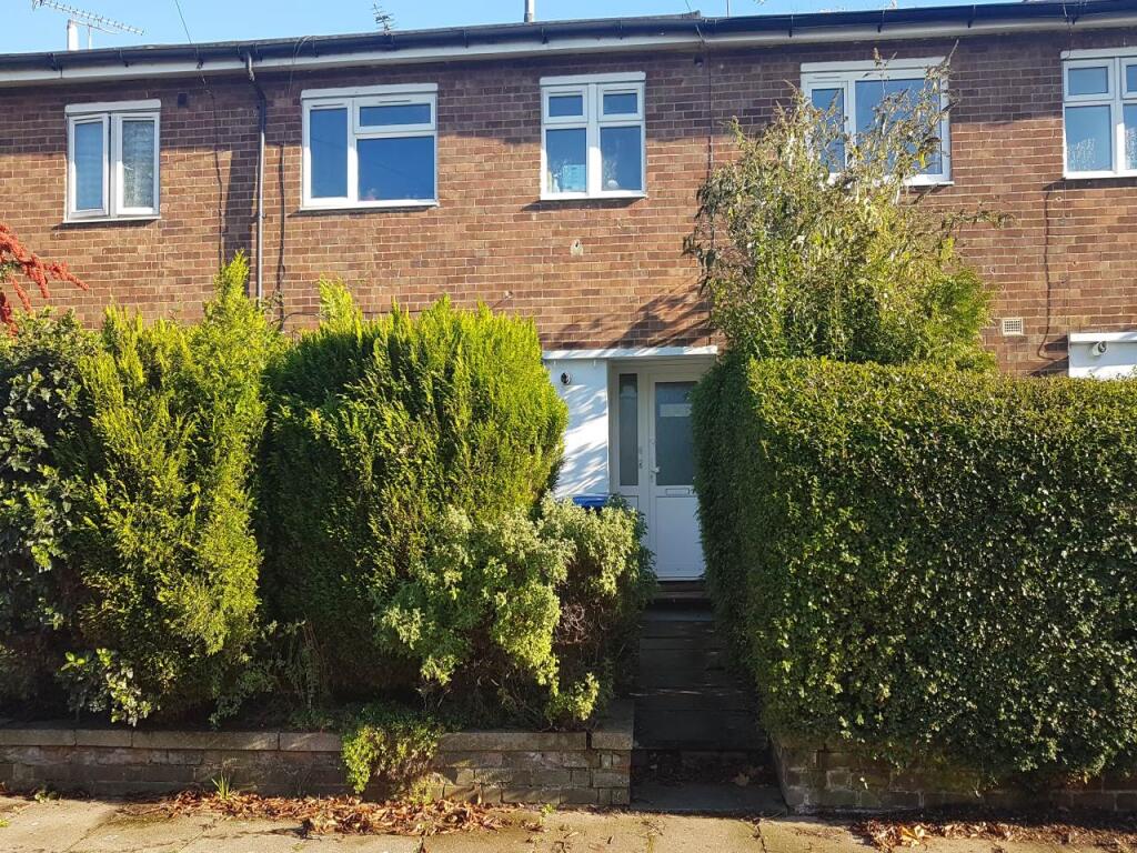 4 bed Detached for rent in Hatfield. From Strats Estates & Lettings - Hatfield