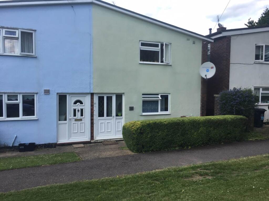 4 bed Detached for rent in Hatfield. From Strats Estates & Lettings - Hatfield
