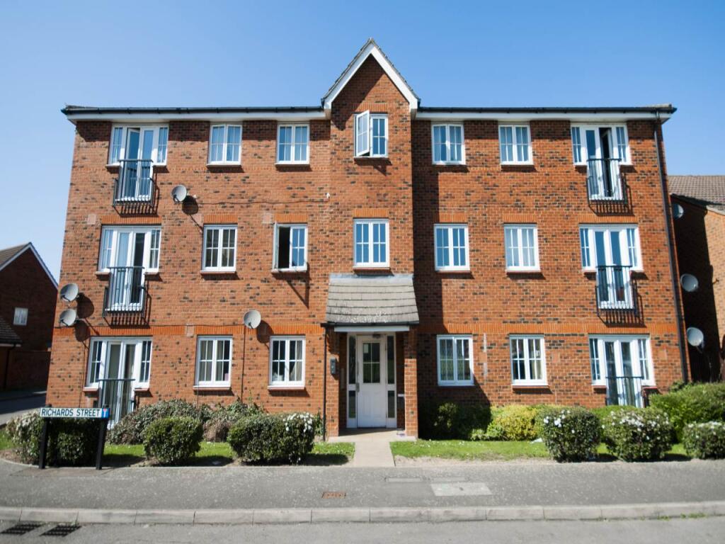 3 bed 1st Floor Flat for rent in Hatfield. From Strats Estates & Lettings - Hatfield