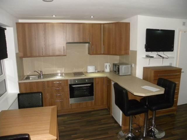 4 bed Studio for rent in Hatfield. From Strats Estates & Lettings - Hatfield