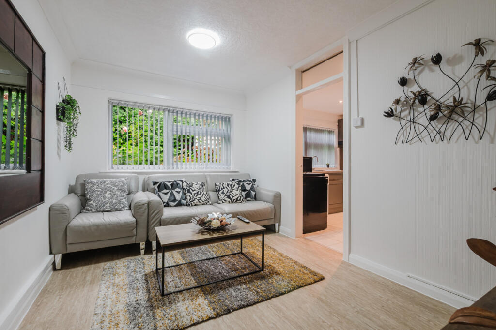 4 bed 1st Floor Flat for rent in Manchester. From Inspired Lettings - Manchester