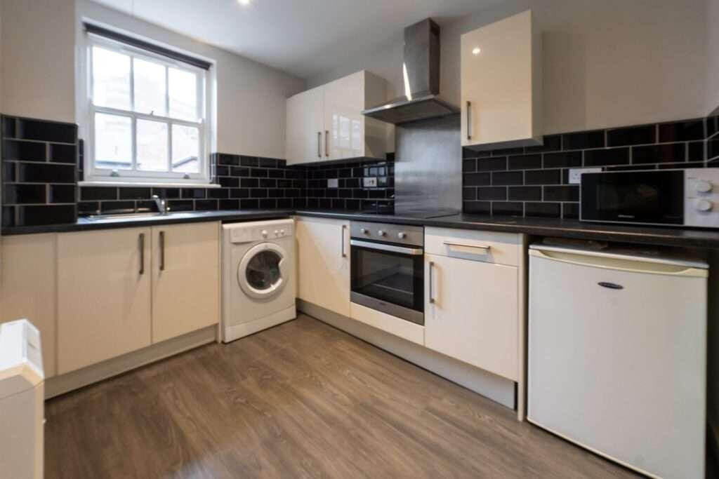 1 bed 1st Floor Flat for rent in Sheffield. From Thornsett Properties - Sheffield