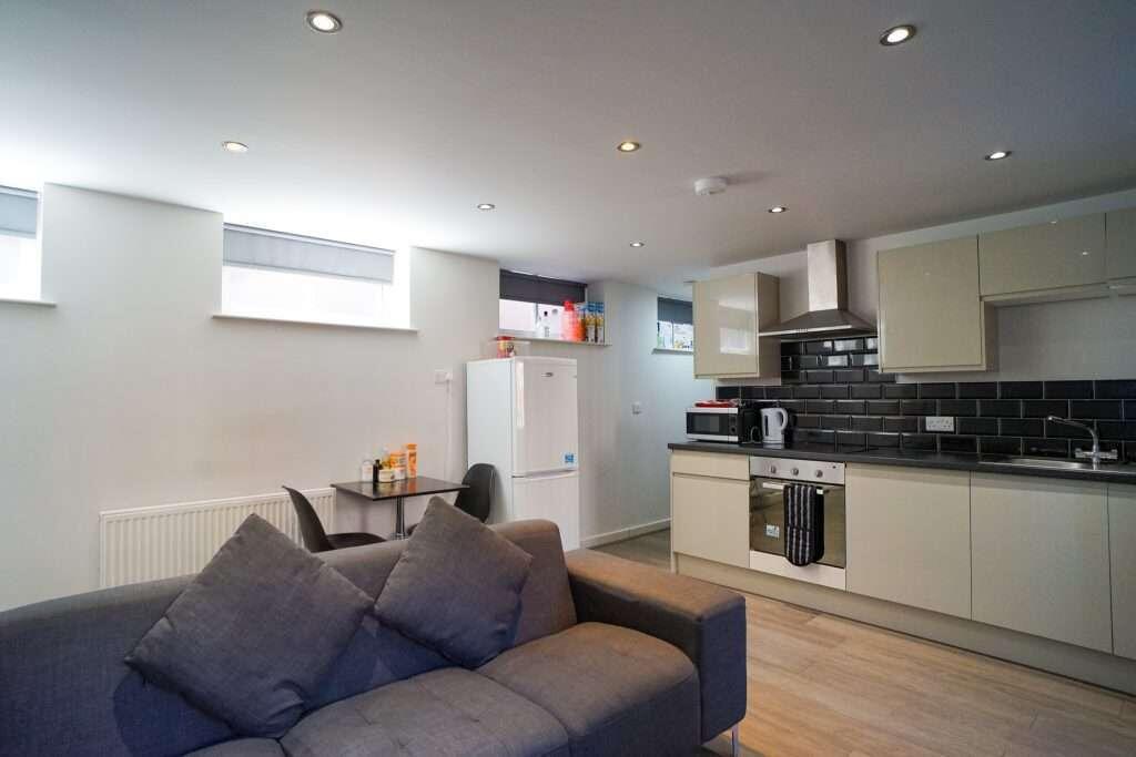 2 bed 1st Floor Flat for rent in Sheffield. From Thornsett Properties - Sheffield