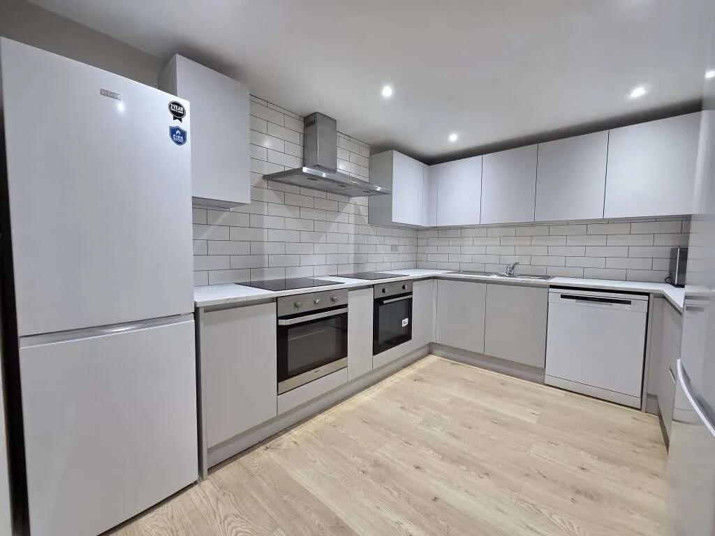9 bed Detached for rent in Sheffield. From Thornsett Properties - Sheffield