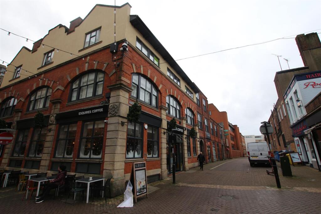 1 bed House Share for rent in Northampton. From Whites Estate Agents - Northampton