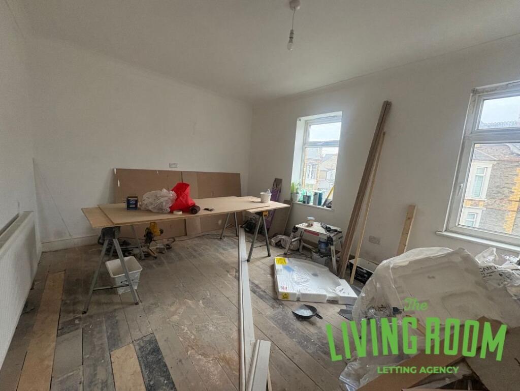 2 bed 1st Floor Flat for rent in Cardiff. From The Living Room Letting Agency - Cardiff