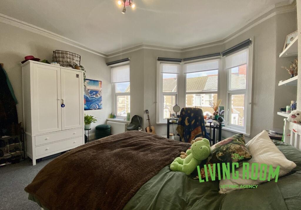 5 bed Detached for rent in Cardiff. From The Living Room Letting Agency - Cardiff