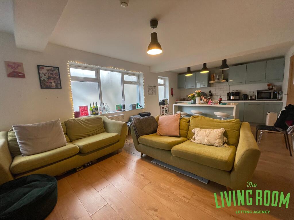 6 bed 1st Floor Flat for rent in Cardiff. From The Living Room Letting Agency - Cardiff