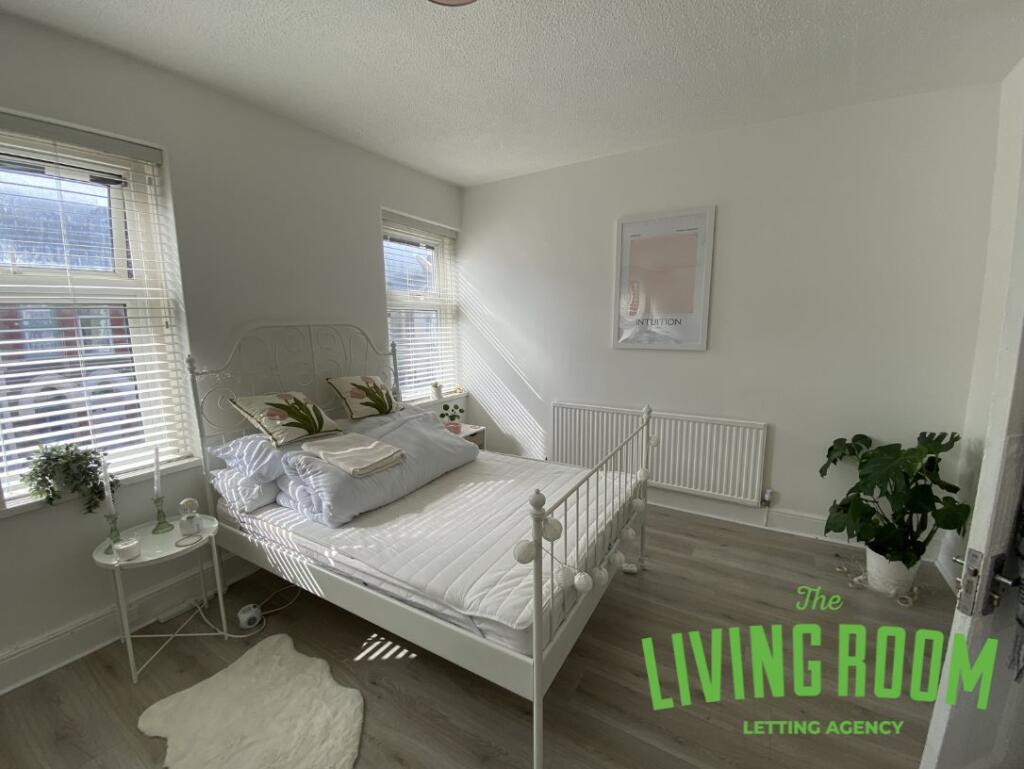 4 bed Detached for rent in Cardiff. From The Living Room Letting Agency - Cardiff