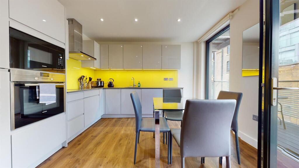 2 bed Apartment for rent in Stepney. From Foundation Estates