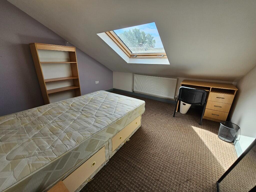 6 bed Mid Terraced House for rent in Birmingham. From Prestige Properties - Birmingham 6 bed Mid Terraced House for rent in Birmingham. From Prestige Properties - Birmingham