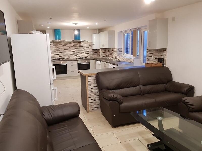 9 bed Mid Terraced House for rent in Birmingham. From Prestige Properties - Birmingham 9 bed Mid Terraced House for rent in Birmingham. From Prestige Properties - Birmingham