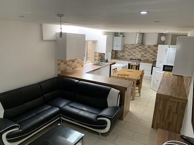 9 bed Mid Terraced House for rent in Birmingham. From Prestige Properties - Birmingham