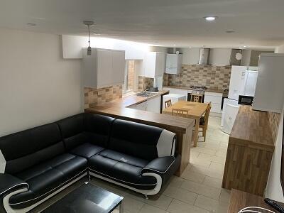 9 bed Mid Terraced House for rent in Birmingham. From Prestige Properties - Birmingham
