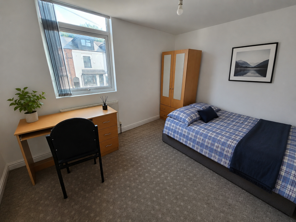 1 bed Mid Terraced House for rent in Birmingham. From Prestige Properties - Birmingham