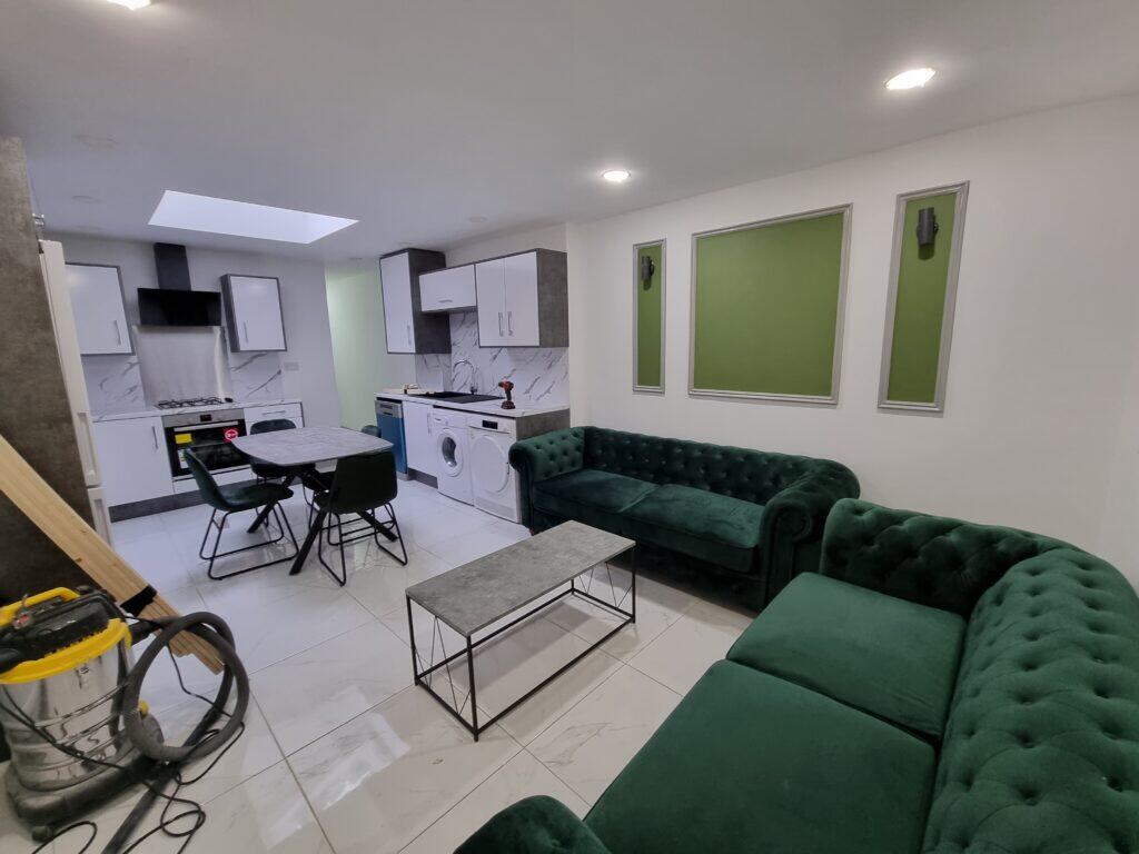 6 bed Mid Terraced House for rent in Birmingham. From Prestige Properties - Birmingham 6 bed Mid Terraced House for rent in Birmingham. From Prestige Properties - Birmingham