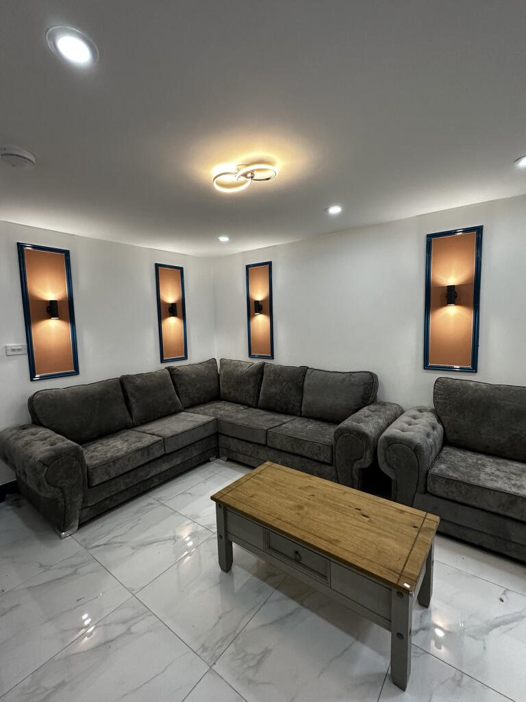 6 bed Mid Terraced House for rent in Birmingham. From Prestige Properties - Birmingham 6 bed Mid Terraced House for rent in Birmingham. From Prestige Properties - Birmingham