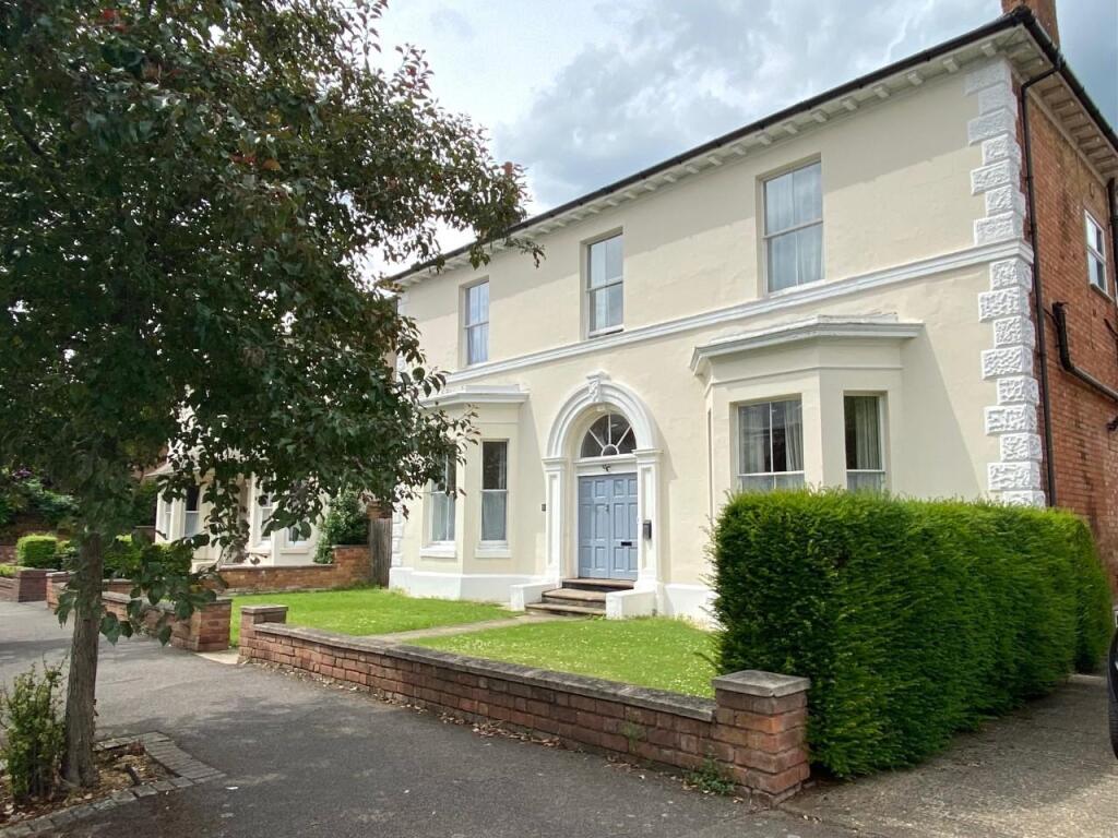 1 bed Detached for rent in Whitnash. From Handles Property - Leamington