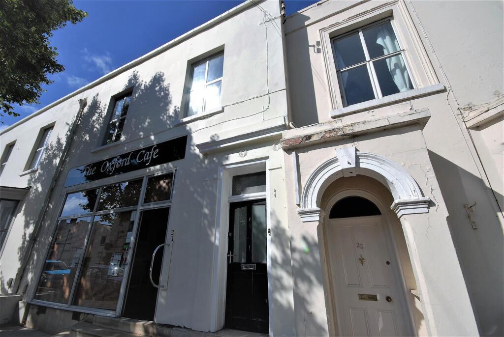 6 bed Apartment for rent in Royal Leamington Spa. From Handles Property - Leamington