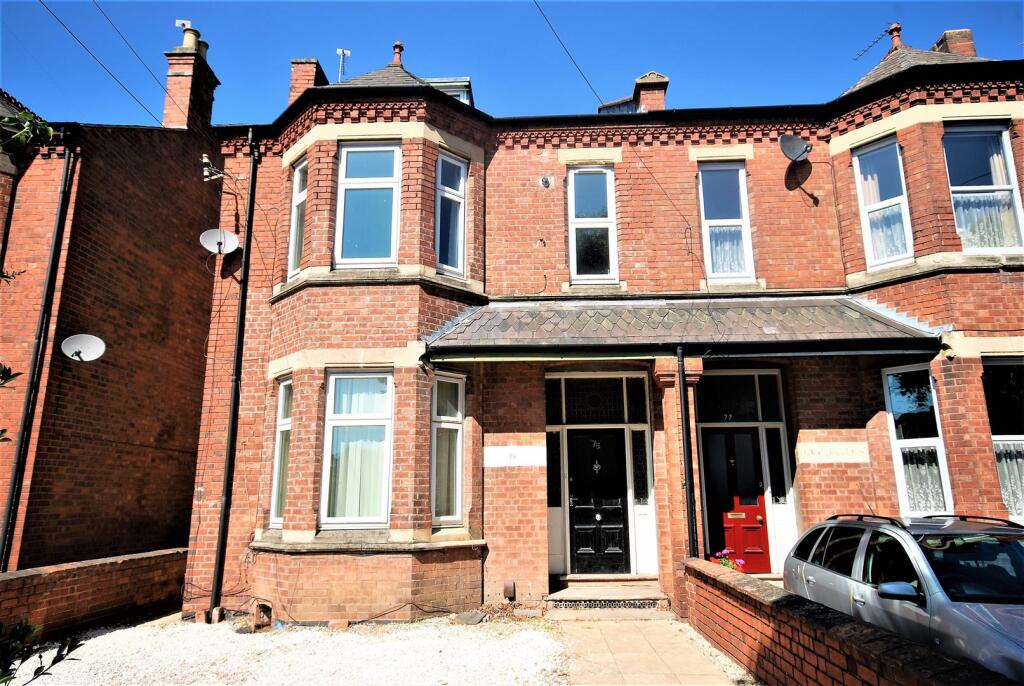 8 bed Detached for rent in Whitnash. From Handles Property - Leamington