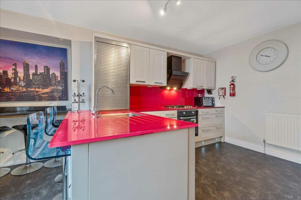 9 bed End of Terrace for rent in Plymouth. From Student Choice Plymouth - Plymouth