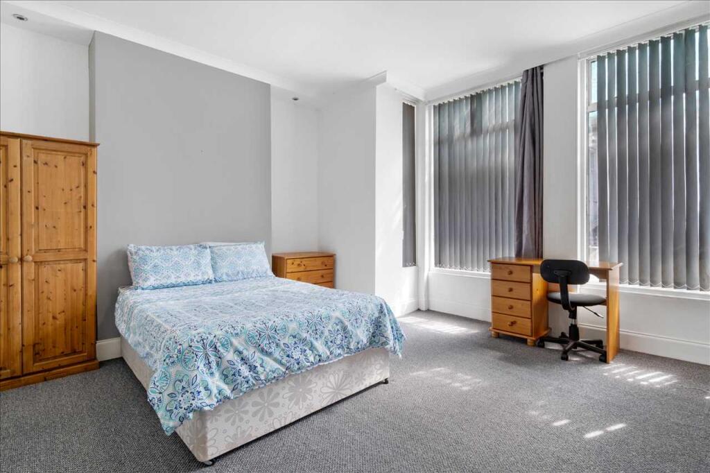 2 bed Apartment for rent in Plymouth. From Student Choice Plymouth - Plymouth