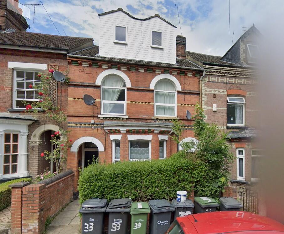 4 bed 1st Floor Flat for rent in Luton. From Promptmove - Luton 4 bed 1st Floor Flat for rent in Luton. From Promptmove - Luton