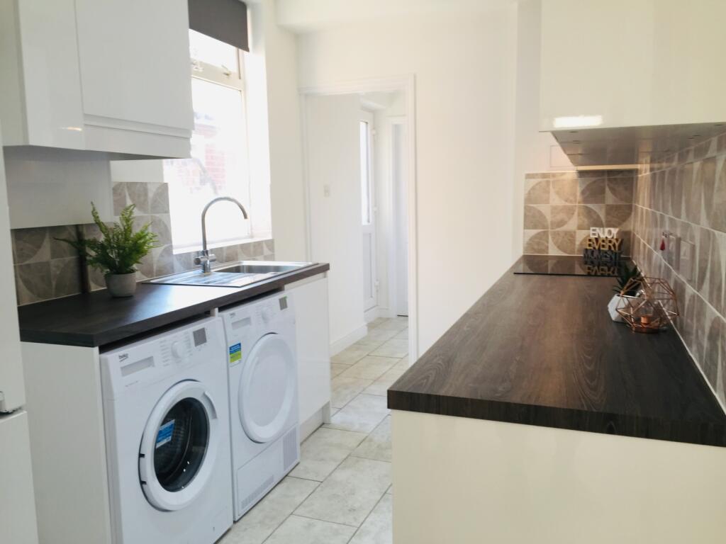 4 bed Mid Terraced House for rent in Stoughton. From Livingstone Property Ltd - Leicester 4 bed Mid Terraced House for rent in Stoughton. From Livingstone Property Ltd - Leicester