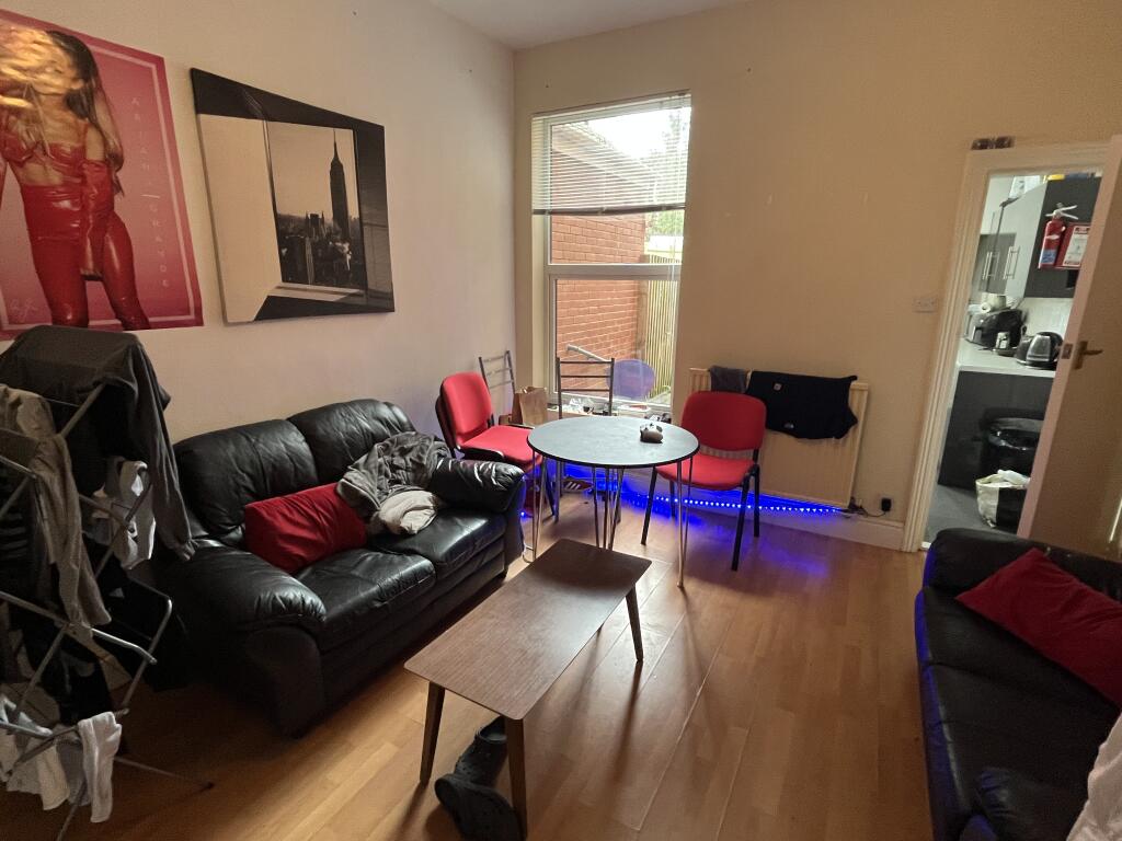 4 bed Detached for rent in Birmingham. From Purple Frog Property Ltd - Birmingham