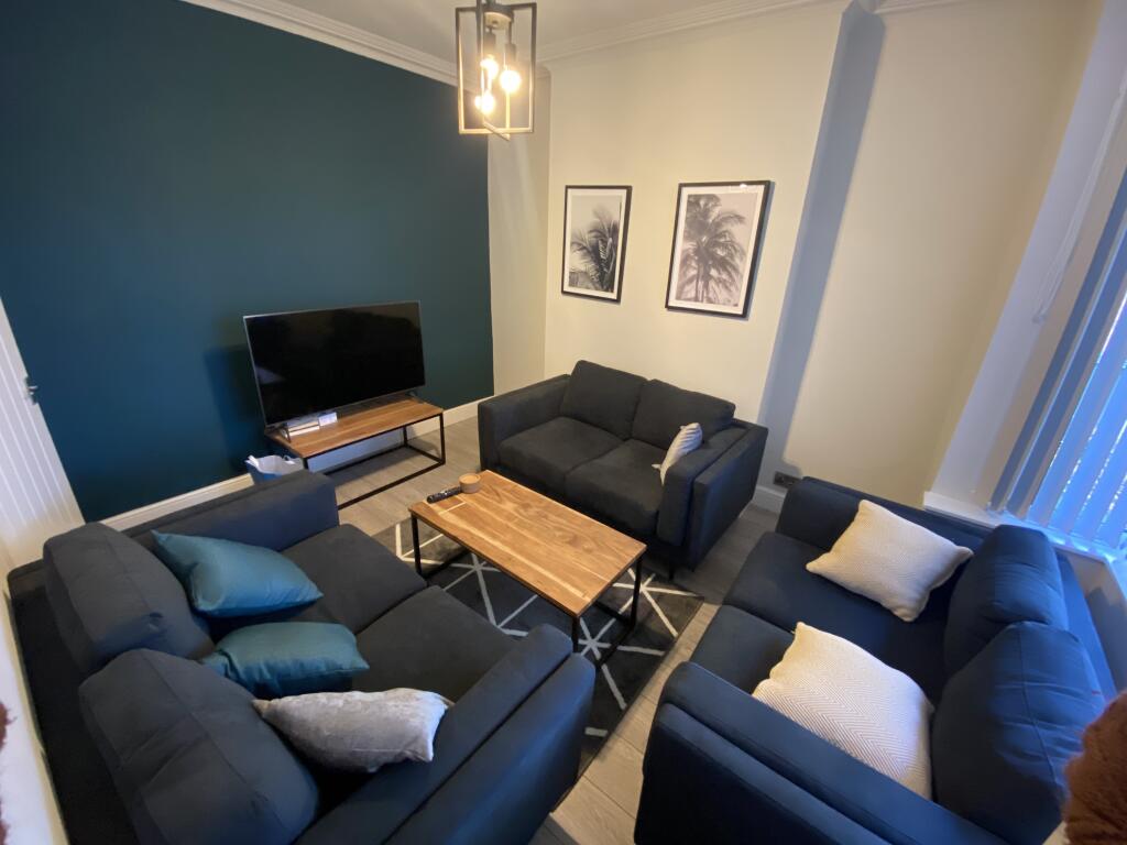 9 bed Detached for rent in Birmingham. From Purple Frog Property Ltd - Birmingham 9 bed Detached for rent in Birmingham. From Purple Frog Property Ltd - Birmingham
