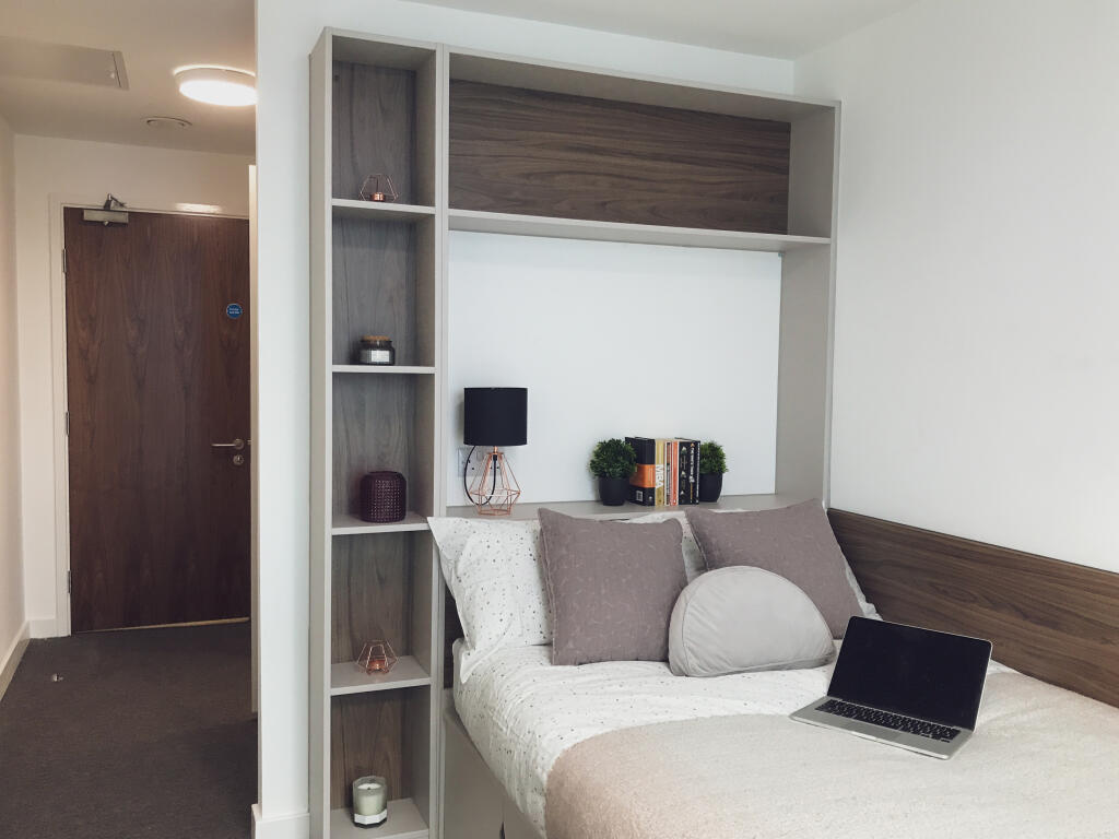 6 bed 1st Floor Flat for rent in Birmingham. From Purple Frog Property Ltd - Birmingham
