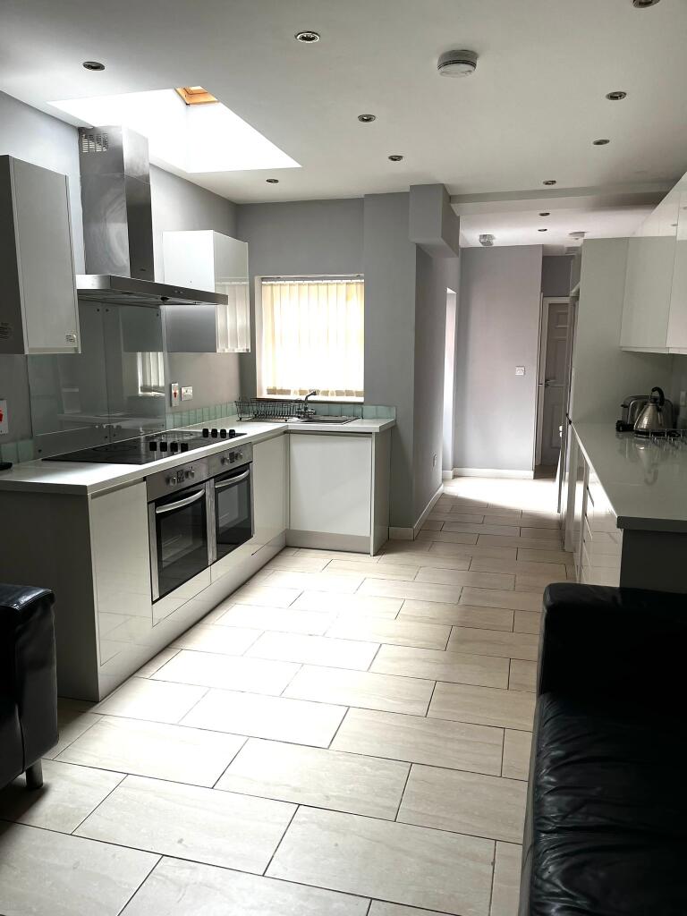 6 bed Detached for rent in Birmingham. From Purple Frog Property Ltd - Birmingham