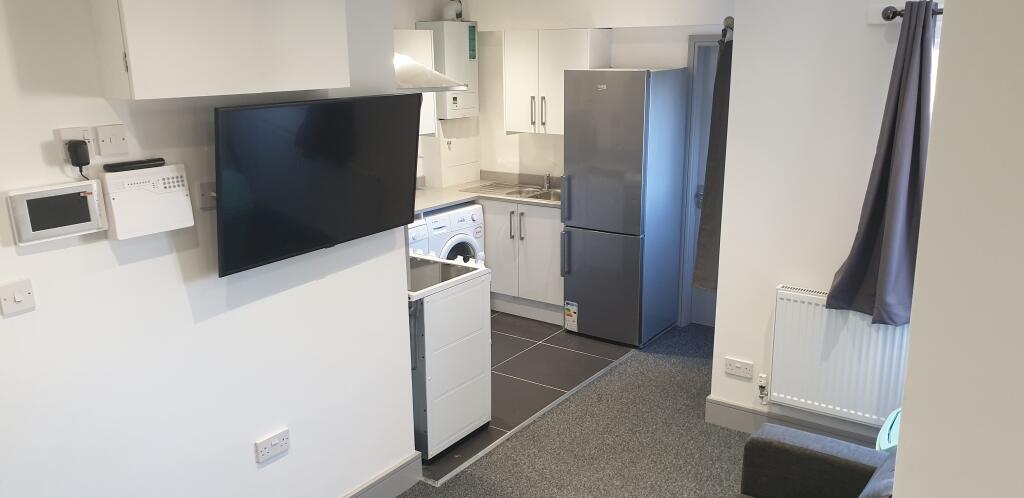 4 bed 1st Floor Flat for rent in Birmingham. From Purple Frog Property Ltd - Birmingham