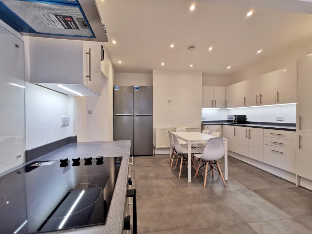 1 bed Detached for rent in Beeston. From PURPLE FROG ASSET MANAGEMENT LIMITED - Nottingham