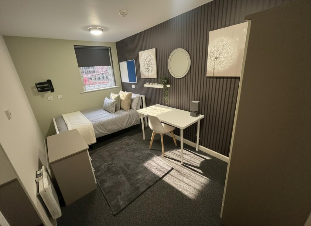 5 bed 1st Floor Flat for rent in Nottingham. From PURPLE FROG ASSET MANAGEMENT LIMITED - Nottingham 5 bed 1st Floor Flat for rent in Nottingham. From PURPLE FROG ASSET MANAGEMENT LIMITED - Nottingham