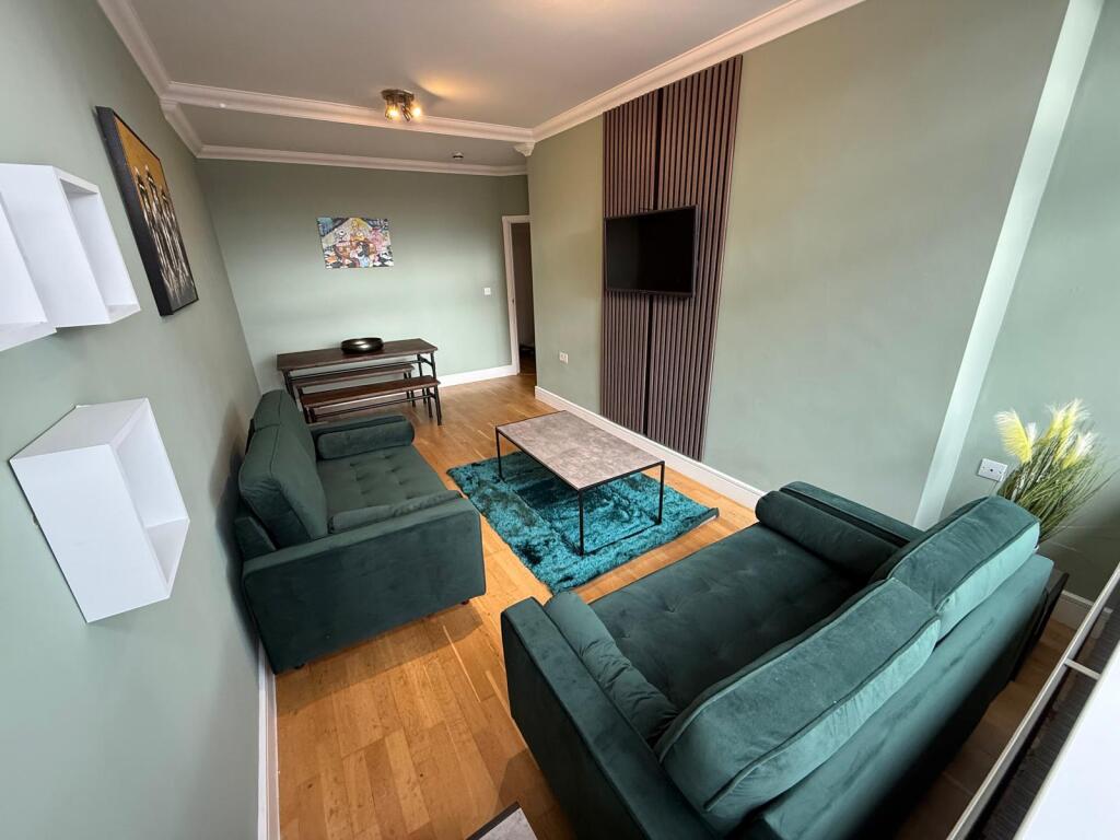 4 bed 1st Floor Flat for rent in Nottingham. From PURPLE FROG ASSET MANAGEMENT LIMITED - Nottingham