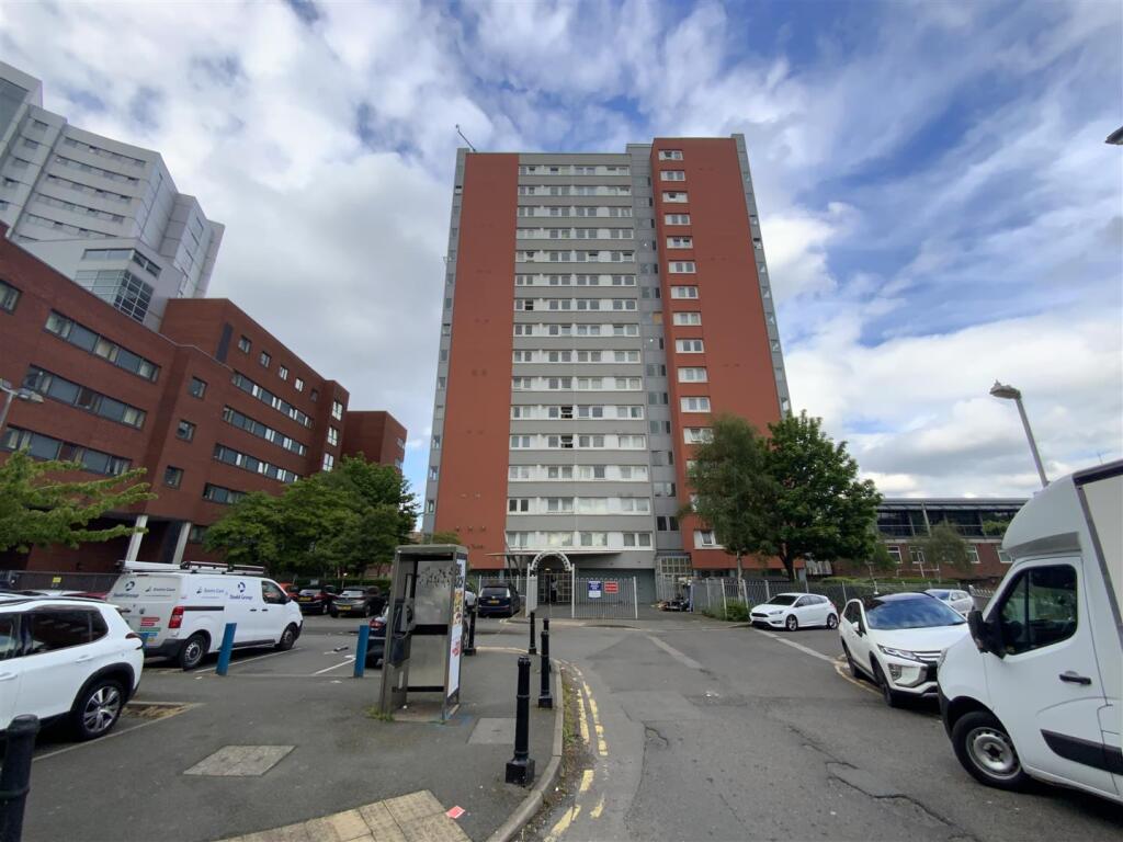 2 bed 1st Floor Flat for rent in Birmingham. From Archer Bassett - Acocks Green 2 bed 1st Floor Flat for rent in Birmingham. From Archer Bassett - Acocks Green