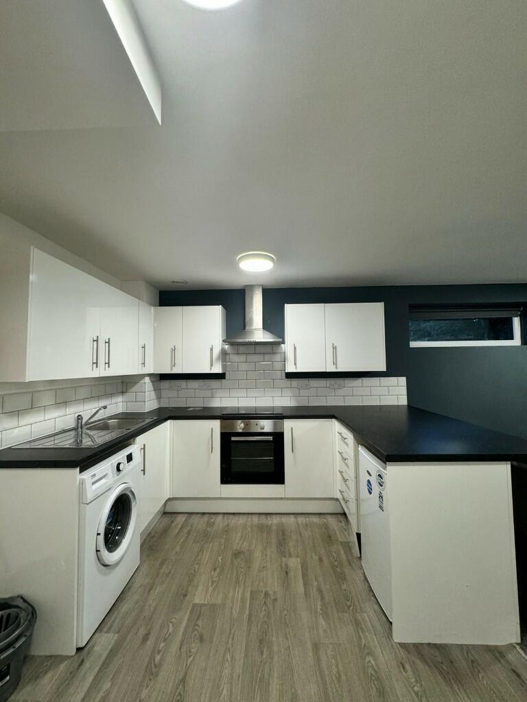 3 bed Apartment for rent in Liverpool. From Liverpool Student Lettings - Liverpool